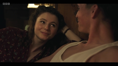 Life_After_Life_S01E04_mkv11025.jpg