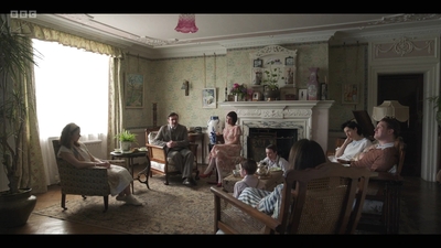 Life_After_Life_S01E04_mkv11157.jpg