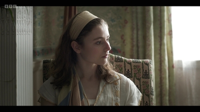 Life_After_Life_S01E04_mkv11171.jpg