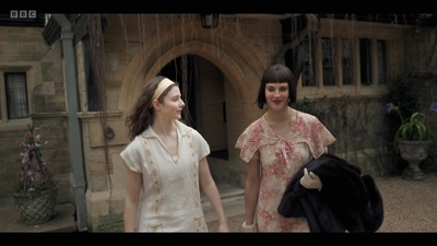 Life_After_Life_S01E04_mkv11180.jpg
