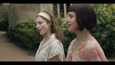 Life_After_Life_S01E04_mkv11190.jpg