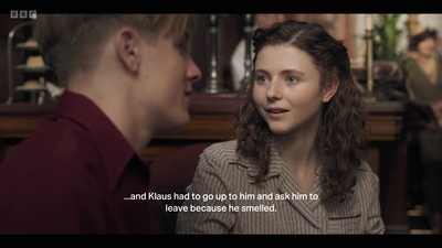 Life_After_Life_S01E04_mkv11300.jpg