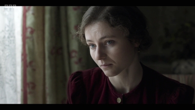 Life_After_Life_S01E04_mkv11495.jpg
