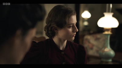 Life_After_Life_S01E04_mkv11548.jpg