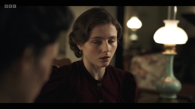 Life_After_Life_S01E04_mkv11550.jpg