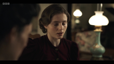 Life_After_Life_S01E04_mkv11551.jpg