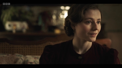 Life_After_Life_S01E04_mkv11592.jpg