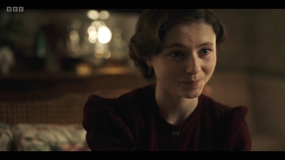 Life_After_Life_S01E04_mkv11600.jpg