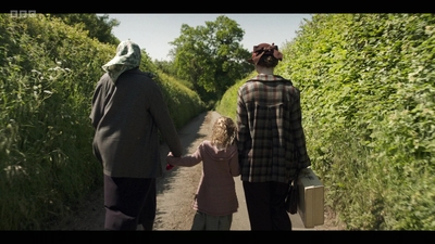 Life_After_Life_S01E04_mkv11611.jpg