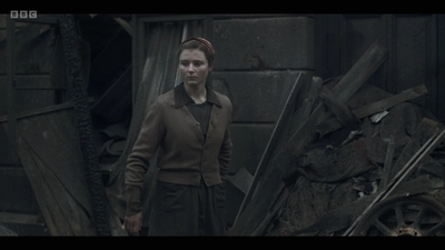 Life_After_Life_S01E04_mkv11729.jpg
