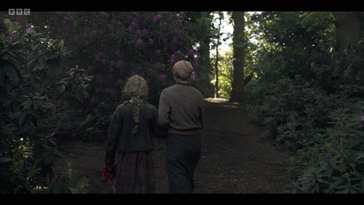 Life_After_Life_S01E04_mkv11960.jpg