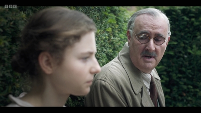 Life_After_Life_S01E04_mkv12359.jpg