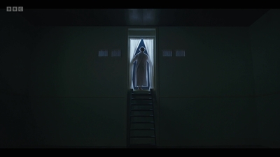 Life_After_Life_S01E04_mkv12614.jpg