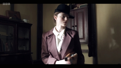 Life_After_Life_S01E04_mkv12648.jpg