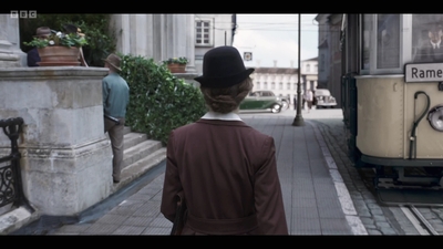 Life_After_Life_S01E04_mkv12651.jpg