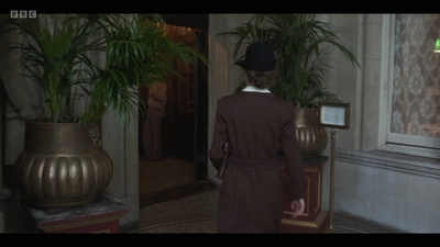 Life_After_Life_S01E04_mkv12658.jpg