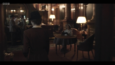 Life_After_Life_S01E04_mkv12663.jpg