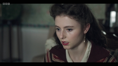 Life_After_Life_S01E04_mkv12940.jpg