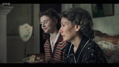 Life_After_Life_S01E04_mkv12952.jpg