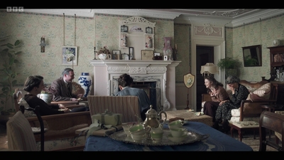 Life_After_Life_S01E04_mkv13026.jpg