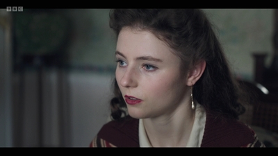 Life_After_Life_S01E04_mkv13054.jpg
