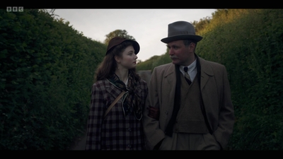 Life_After_Life_S01E04_mkv13095.jpg