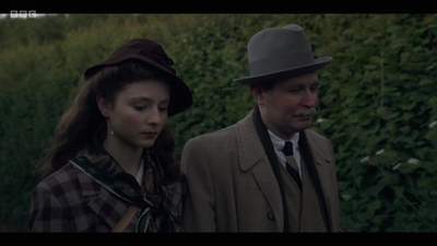 Life_After_Life_S01E04_mkv13106.jpg