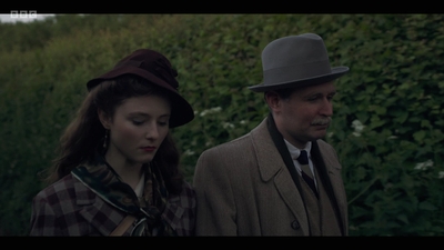 Life_After_Life_S01E04_mkv13107.jpg