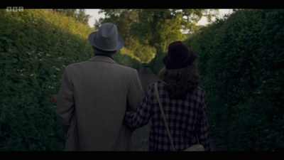 Life_After_Life_S01E04_mkv13122.jpg