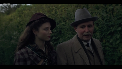 Life_After_Life_S01E04_mkv13130.jpg