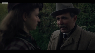 Life_After_Life_S01E04_mkv13148.jpg
