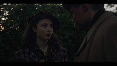 Life_After_Life_S01E04_mkv13154.jpg