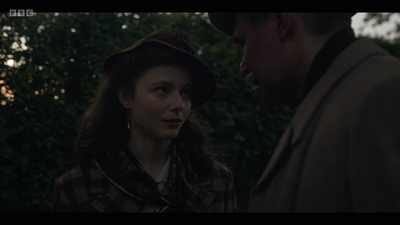 Life_After_Life_S01E04_mkv13156.jpg