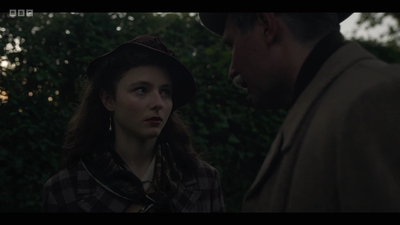 Life_After_Life_S01E04_mkv13160.jpg