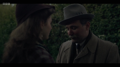 Life_After_Life_S01E04_mkv13165.jpg