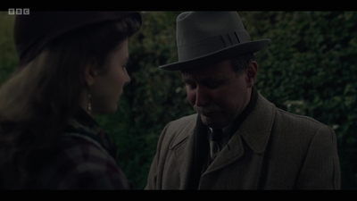 Life_After_Life_S01E04_mkv13173.jpg