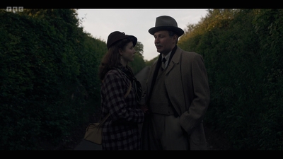 Life_After_Life_S01E04_mkv13191.jpg