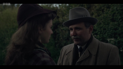 Life_After_Life_S01E04_mkv13204.jpg