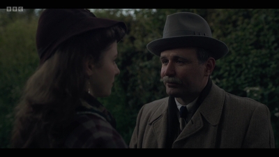 Life_After_Life_S01E04_mkv13209.jpg