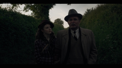 Life_After_Life_S01E04_mkv13224.jpg