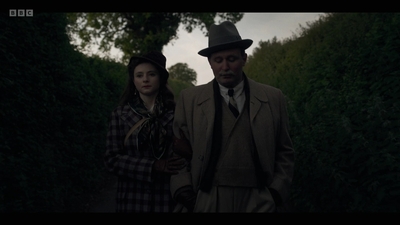 Life_After_Life_S01E04_mkv13231.jpg