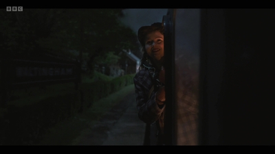 Life_After_Life_S01E04_mkv13261.jpg