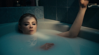 Totally_Completely_Fine_S01E01_mkv0041.jpg