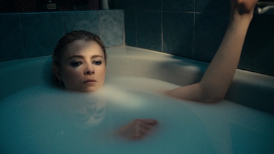 Totally_Completely_Fine_S01E01_mkv0043.jpg