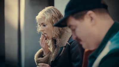 Totally_Completely_Fine_S01E01_mkv0203.jpg