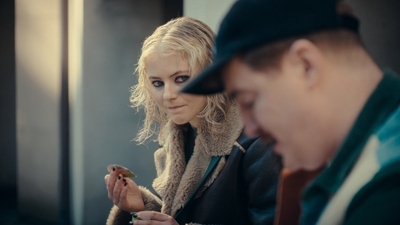 Totally_Completely_Fine_S01E01_mkv0204.jpg