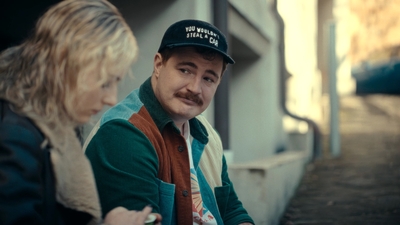 Totally_Completely_Fine_S01E01_mkv0210.jpg