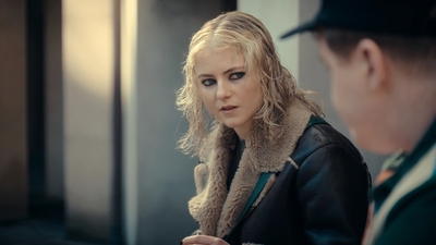Totally_Completely_Fine_S01E01_mkv0243.jpg