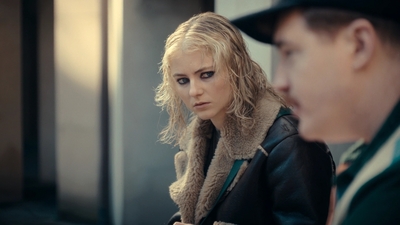 Totally_Completely_Fine_S01E01_mkv0245.jpg