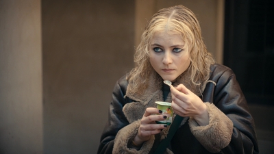 Totally_Completely_Fine_S01E01_mkv0270.jpg